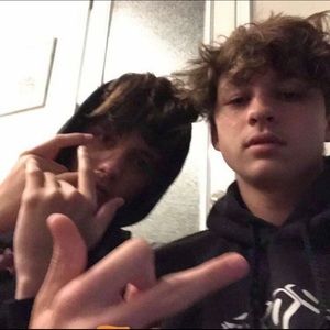 Meet your Posher, Pierce